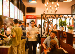 为什么土豆粉加盟要选择姐弟俩和锅底香土豆粉,内行人一般不告诉你