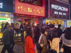 两年7店上必吃榜,“付小姐在成都”经历了什么?