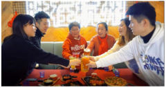 有故事有美食,一顿特别的年夜饭道出在杭这一年